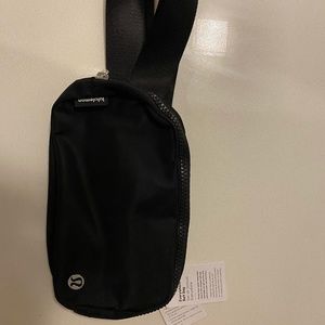 Lululemon Crossbody Bag Black